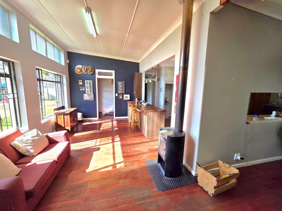 5 Bedroom Property for Sale in Eureka Free State